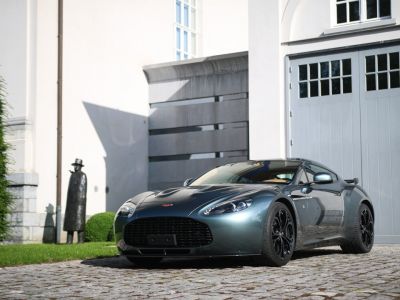 Aston Martin V12 Vantage  - 6