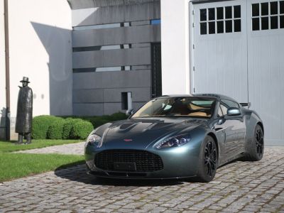 Aston Martin V12 Vantage  - 17