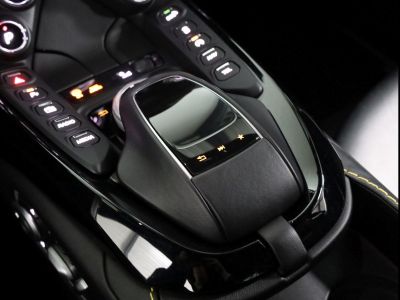Aston Martin V8 Vantage - <small></small> 148.500 € <small>TTC</small> - #25