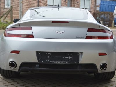 Aston Martin V8 Vantage 4.3i 385 ch Boite méca superbe état  - 4