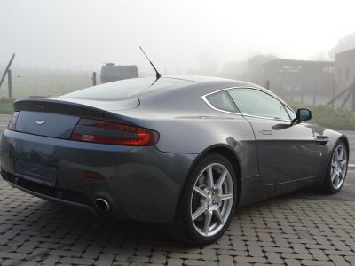 Aston Martin V8 Vantage 4.3i 385 ch Superbe état !! 1 MAIN !! - <small></small> 47.900 € <small></small> - #2