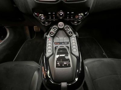 Aston Martin V8 Vantage COUPE 510CH - <small></small> 154.890 € <small>TTC</small> - #20