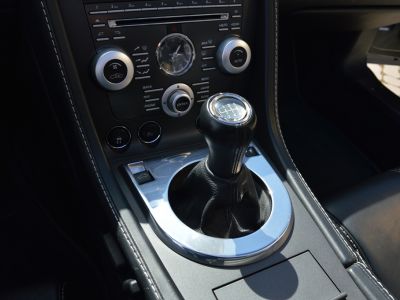 Aston Martin V8 Vantage Roadster 426 ch 4.7i V8 BOITE MECA !! 1 MAIN !!  - 11