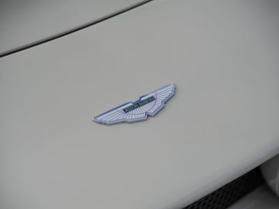 Aston Martin V8 Vantage Volante S3  - 4