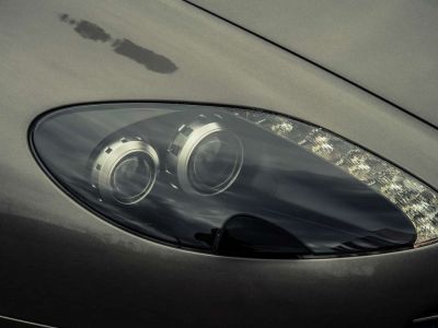 Aston Martin Vantage  - 11