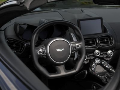 Aston Martin Vantage 4.0 V8 Roadster  - 11