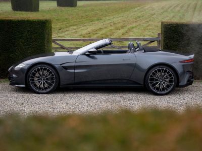 Aston Martin Vantage V8 Volante  - 13