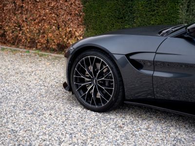 Aston Martin Vantage V8 Volante  - 14