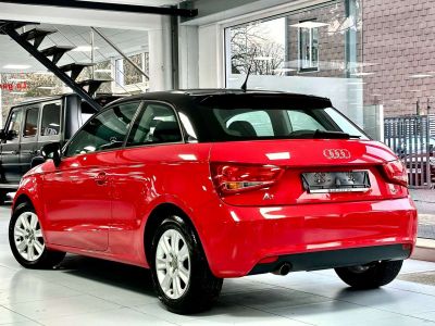 Audi A1 1.6 TDi 105cv Ambition  - 4