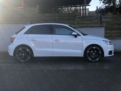 Audi A1 Sportback 1.0 TFSI Ultra Design  - 5