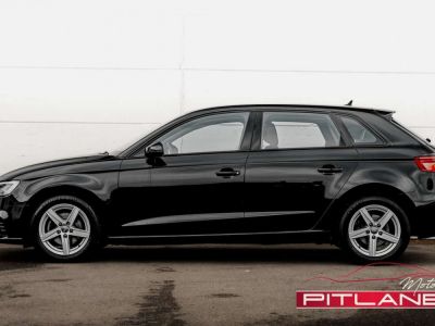 Audi A3 30 TDi S-TRONIC CUIR SIEGES CHAUFFANT LED !  - 2