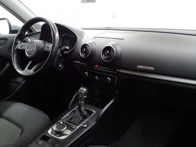 Audi A3 Sportback 1.0TFSI STRONIC  - 8