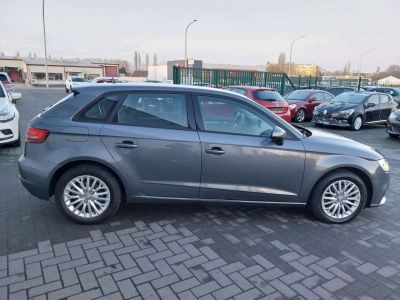 Audi A3 Sportback 1.6 TDi Design-CLIM-GPS-GARANTIE.12.MOIS  - 8