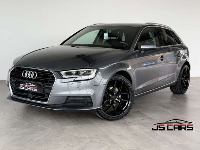 Audi A3 Sportback 1.6TDI SPORT 1ERPRO GPS JANTES 19' PDC  - 1