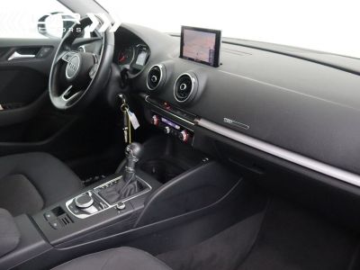 Audi A3 Sportback 30TDI S TRONIC - XENON NAVI  - 12