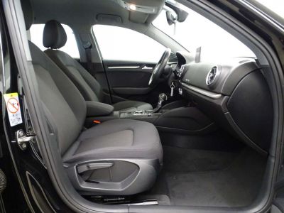 Audi A3 Sportback 30TDi STronic  - 9