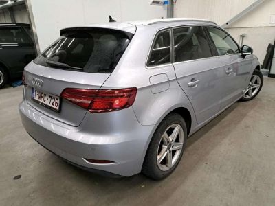 Audi A3 Sportback 30TDi STronic  - 3