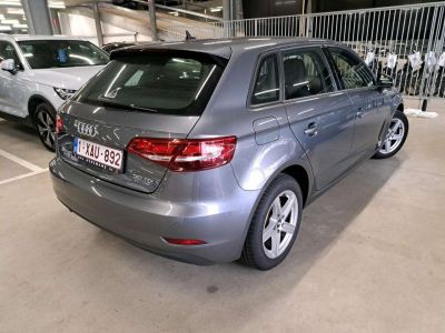 Audi A3 Sportback 30TDi STronic  - 3