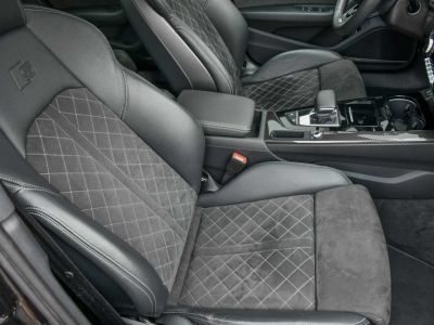 Audi A4 - COMPETITION - MASSAGE - B&O 3D - CAMERA - HONEYCOMB - LED -  - 32