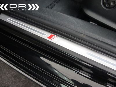 Audi A4 30TDI S-TRONIC S LINE - NAVIGATIE LEDER ALU 18"  - 44