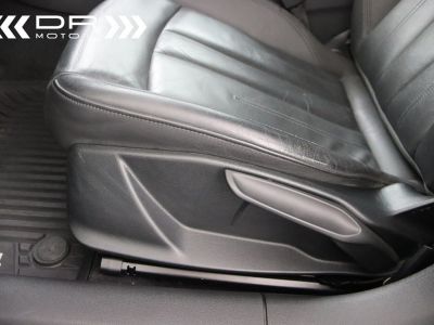 Audi A4 30TDI S-TRONIC S LINE - NAVIGATIE VIRTUAL COCKPIT LEDER MIRROR LINKALU 18"  - 44