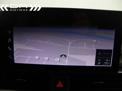 Audi A4 30TDI S-TRONIC S LINE - NAVIGATIE VIRTUAL COCKPIT LEDER MIRROR LINKALU 18"  - 18