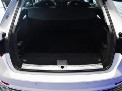 Audi A4 Avant Sport 2.0 TDI 190 GPS Virtual Attelage Hayon Lane Drive Keyless JA 17 - <small></small> 25.990 € <small>TTC</small> - #20