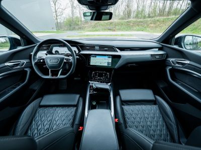 Audi e-tron 55 Quattro S-Line  - 25
