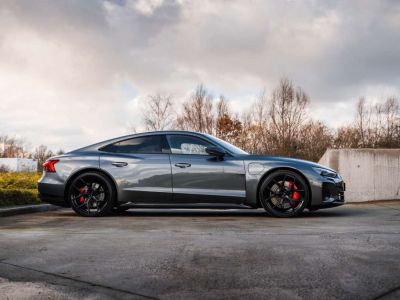 Audi e-tron GT RS Carbon- RS-Design Fast Charging -360°  - 6