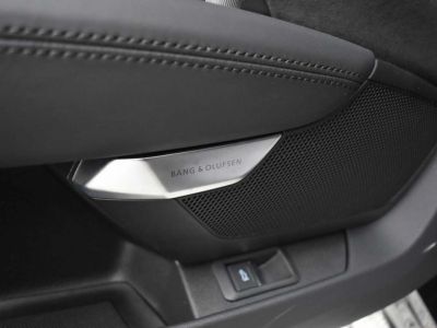Audi e-tron GT RS Quattro Carbon HUD Night view ACC Matrix Massage  - 27