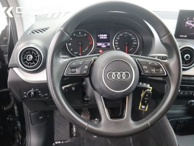 Audi Q2 30TFSI - NAVI LEDER LED  - 30