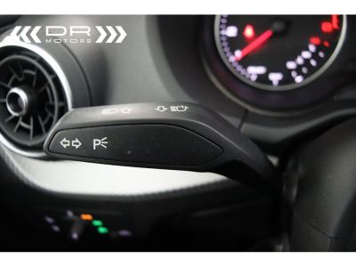 Audi Q2 30TFSI - NAVI LEDER LED DAB  - 33