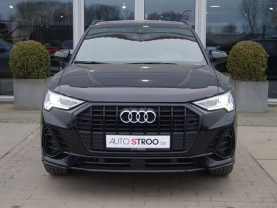 Audi Q3 2.0TDI Aut. S-LINE PANO MATRIX BlackPack  - 3