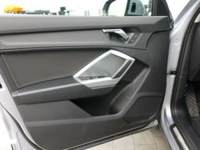 Audi Q3 35 TFSI S Tronic Advanced / Phare LED / Cockpit Virtuel /Régulateur adaptatif / GPS / Garantie 12 mois  - <small></small> 36.250 € <small>TTC</small> - #7