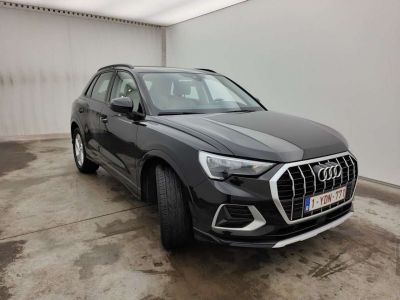 Audi Q3 35TFSI Advanced STronic  - 3