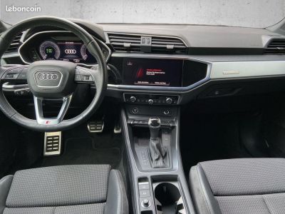 Audi Q3 45 TFSIe  - 3