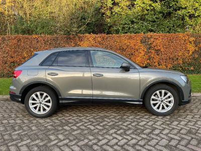 Audi Q3 Q3 35 TFSI Advanced  - 3