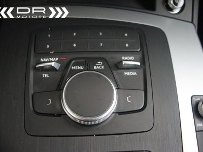 Audi Q5 30TDI S TRONIC BUSINESS EDITION - NAVI LED- LEDER DAB  - 29