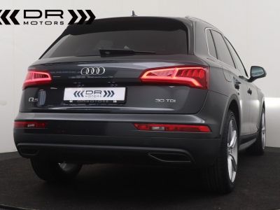 Audi Q5 30TDI S TRONIC BUSINESS PLUS EDITION - NAVI LED- LEDER VIRTUAL COCKPIT  - 7