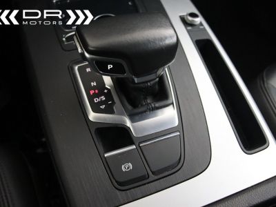 Audi Q5 30TDI S TRONIC BUSINESS PLUS EDITION - NAVI LED- LEDER VIRTUAL COCKPIT  - 30