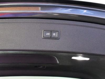 Audi Q5 S-Line 3.0 V6 286 Quattro GPS Virtual ACC TO Webasto Lane Pré Sense Hayon Attelage JA 20 - <small></small> 43.990 € <small>TTC</small> - #17