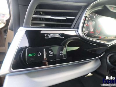 Audi Q8 50 TDI 4X4 PANO KEYLESS B&O HUD TREKHK  - 32