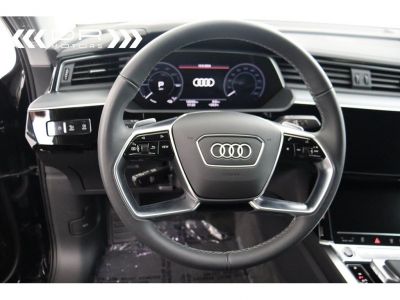 Audi Q8 e-tron 55 SPORTBACK QUATTRO ADVANCED - LEDER NAVI KEYLESS 12.529km!!!  - 32