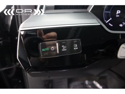 Audi Q8 e-tron 55 SPORTBACK QUATTRO ADVANCED - LEDER NAVI KEYLESS 12.529km!!!  - 42