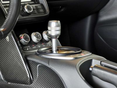 Audi R8 4.2i V8 420cv Quattro FSI R TRONIC  - 13