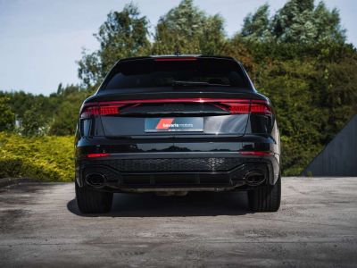 Audi RS Q8 Ceramic 23 Design Red City Tour Pano  - 9