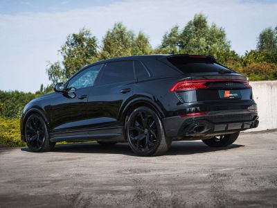 Audi RS Q8 Ceramic 23 Design Red City Tour Pano  - 11