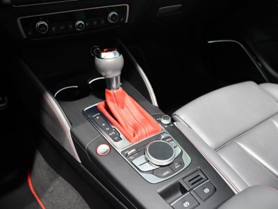 Audi RS3 EXCLUSIVE 2.5 TFSI 367 Quattro S-Tronic GPS Caméra TO Bang Olufsen Sièges Exclusive Suspension Échappement RS ACC Side Pré Sense JA 19 - <small></small> 44.990 € <small>TTC</small> - #18