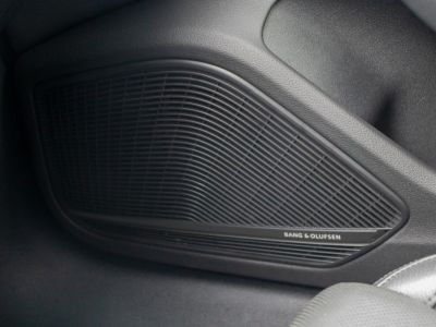 Audi RS4 B9 Avant Quattro 2.9 V6 TFSI - ZETELVENTILATIE - B&O - PARKEERASSISTENT - 360° - PANO DAK - GROOTLICHTASSISTENT   - 44