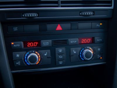 Audi RS6 QUATTRO Avant C6 5.0 V10 Bi-Turbo - LICHTE VRACHT - PANO DAK - CAMERA - XENON - CRUISECONTROL  - 22